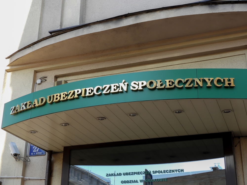 Bez egzekucyjne potrącenie zaległych składek , ze świadczeń wypłacanych przez ZUS